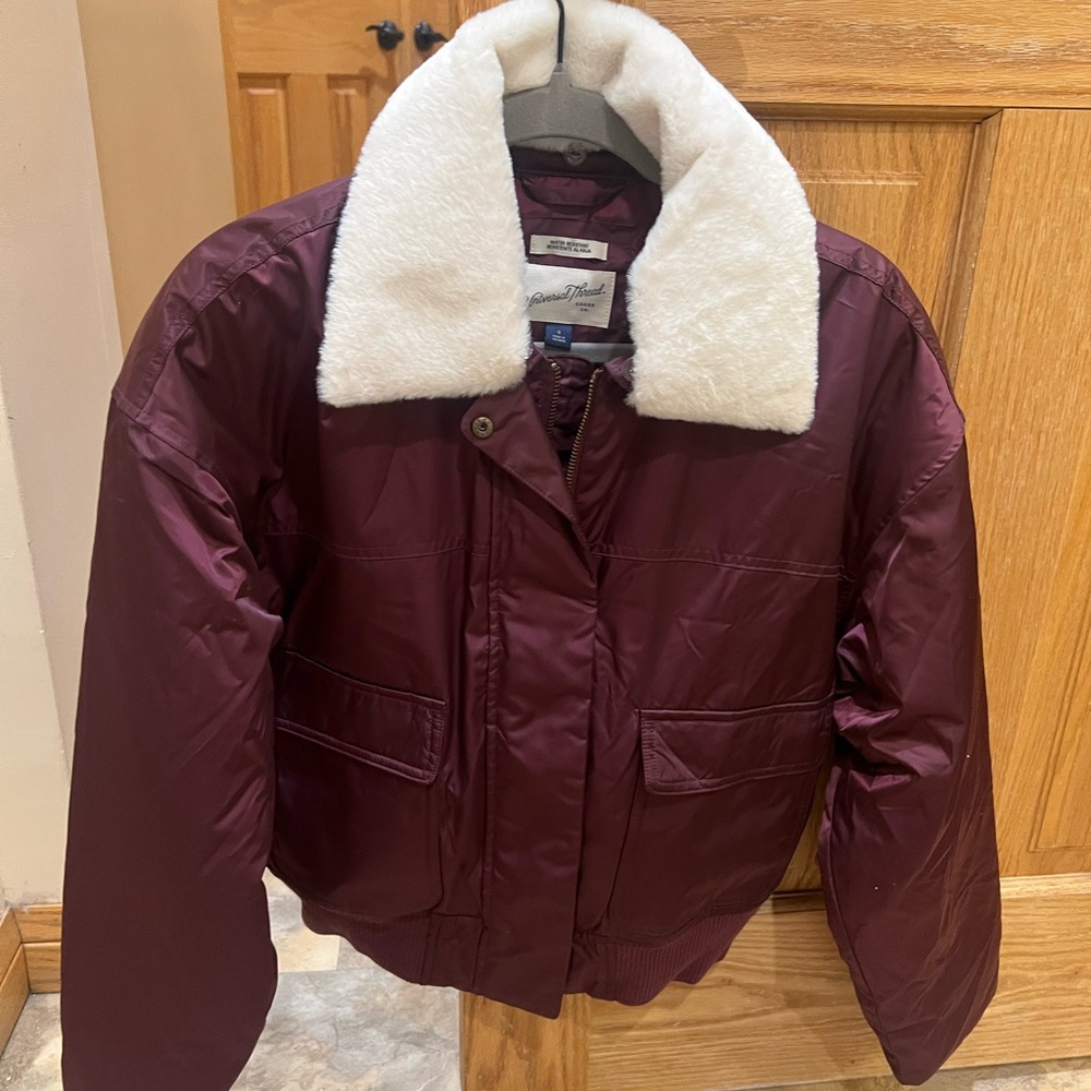Universal Thread Burgundy Puffer Jacket With Whit… - image 1
